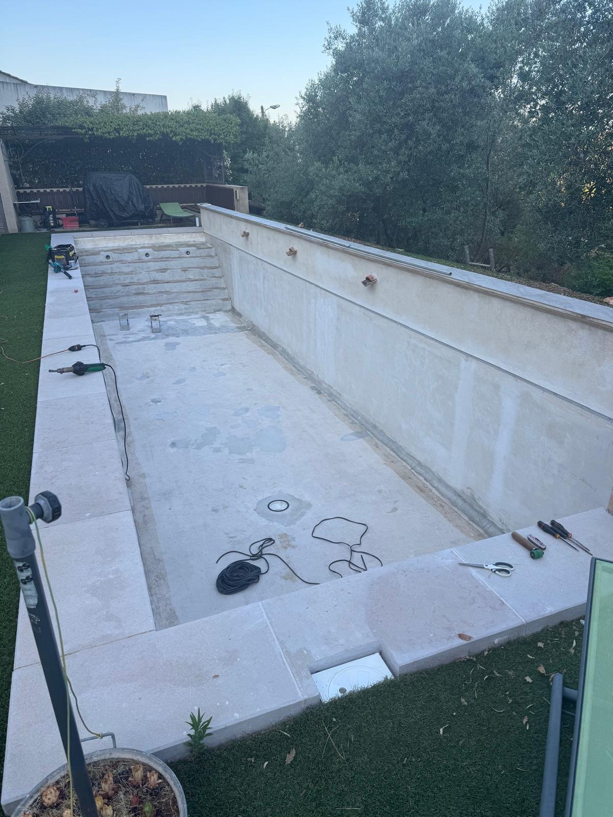 whatsapp-image-2025-10-12-at-17.38.28-27-AR01OJ8j4Mh5yE39