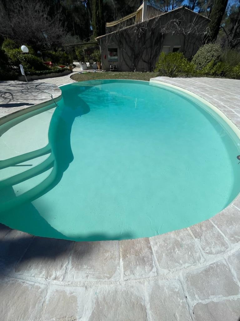 WhatsApp Image 2025-10-12 at 17.20.04 (2)